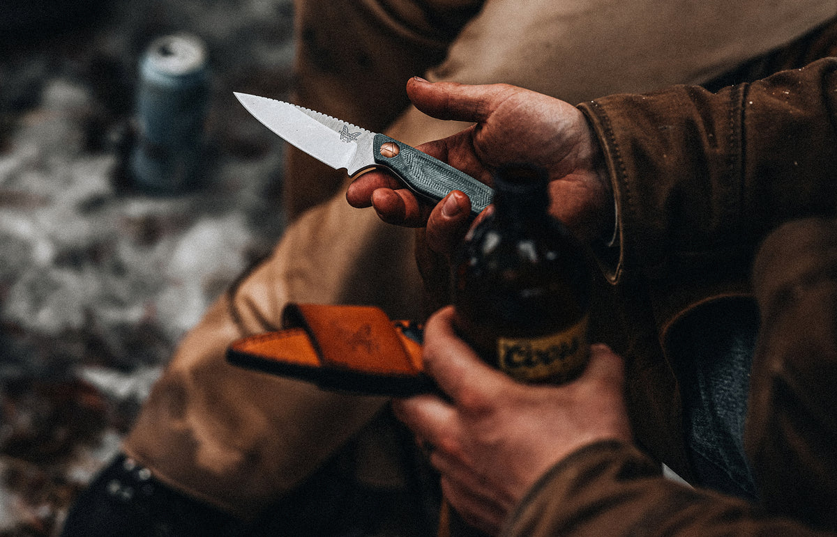 Benchmade Dacian Blue Micarta outdoor knife